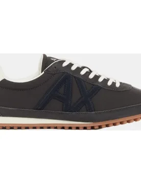 Zapatillas de hombre bajas con logo lateral - Armani Exchange - FashionsVida