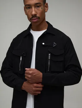 Herren Regular Fit Technical 3D-Taschen Utility-Hemd Black Größe 4XL - boohooMAN - FashionsVida