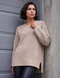 Chunky V-Neck Split Hem Longline Jumper Beige female