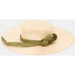 Tocado sombrero con lazada