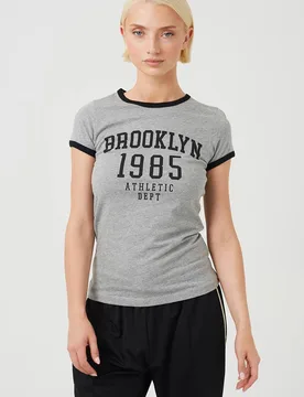 Women's Contrast Trim Graphic Slim Fit T-Shirt in Grey Size: Large - Grey - Size: L - Brave soul - FashionsVida