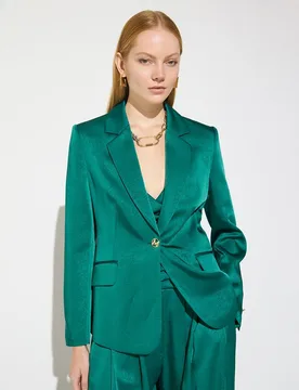 Americana de mujer en satén efecto arrugado - Lola Casademunt - FashionsVida