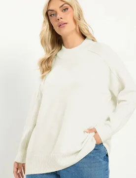 Women's Turtle Neck Jumper in White Size: 30-32 - White - Size: 30-32 - Yours - FashionsVida
