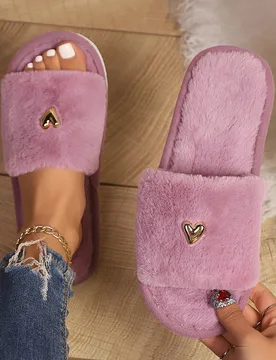 Nuevas zapatillas de interior de mujer con diseño minimalista, decoración de corazón y peluche, de punta abierta, cómodas para todas las estacione - Shein - FashionsVida