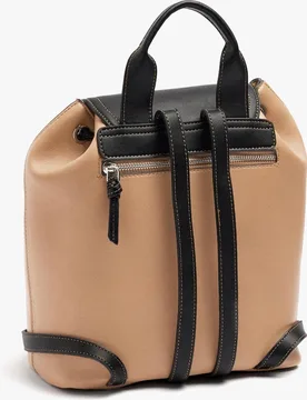 Mochila de mujer con varios compartimentos y cierre fruncido en liso - Parfois - FashionsVida
