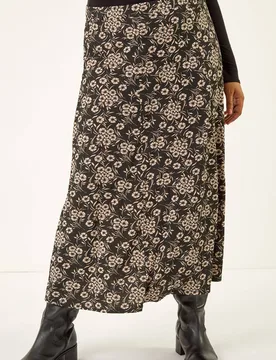 Women's Curve Floral Stretch Midi Skirt in Black Size: 20 - Black - Size: 20 - Roman - FashionsVida