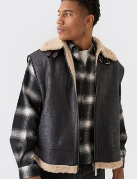 Herren Übergroße Kunstwildleder-Piloten-Weste in Schwarz Black Größe XS - boohooMAN - FashionsVida
