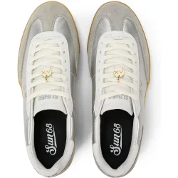 Zapatillas deportivas de mujer de piel con logo picado