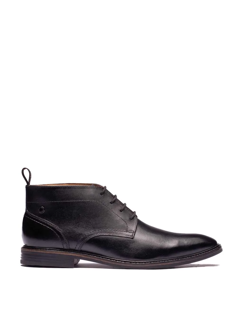 Leather Chukka Boots Black male - Base london - FashionsVida