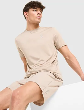 Mens Pantaloncino Core 7 - Beige, beige beige Uomo taglia XL - ON Running - FashionsVida