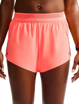 Short léger et respirant - W Nike Aeroswift Dri-Fit ADV 3In Short Atomic Pink Black White Old Royal - Taille M - Rose - Nike Running - FashionsVida