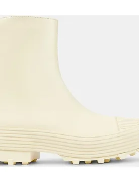Bota con suela track unisex de piel con cierre de cremallera - camperlab - FashionsVida