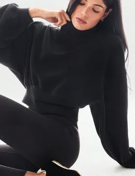 Sudadera de cuello alto con puños acanalados, dobladillo con burbujas curvas, cintura larga y holgada, de modal suave y cálido para uso diario XS - Shein - FashionsVida
