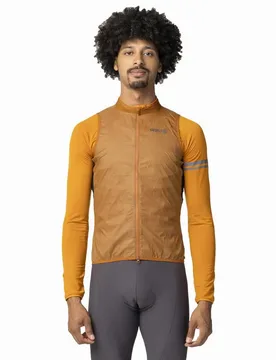 Gilet Wind Essential Dark Pumpkin - AGU - FashionsVida