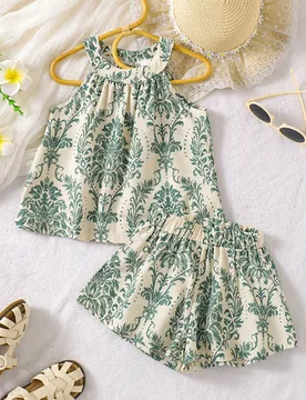 Conjunto de 2 piezas: Top halter tejido con estampado para niña y shorts casuales - Shein - FashionsVida