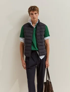 Chaleco de hombre acolchado en marino - Lion of Porches - FashionsVida