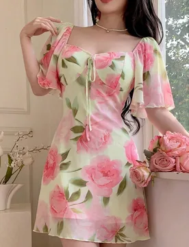 Vestido corto elegante con estampado floral, mangas con volantes y lazo delantero M - Shein - FashionsVida