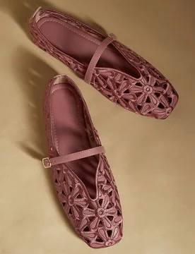 Zapatos planos elegantes y calados para mujeres, de moda y cómodos, con punta cuadrada francesa, graciosos, para el Día de San Valentín EUR39 - Shein - FashionsVida