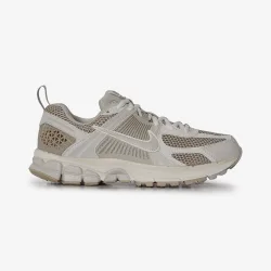 Nike Zoom Vomero 5 beige 37,5 femme