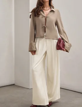 Camisa de trabajo casual de manga larga minimalista estilo empresarial de color caqui liso con nudo delantero para mujer, para uso diario casual en ot - Shein - FashionsVida