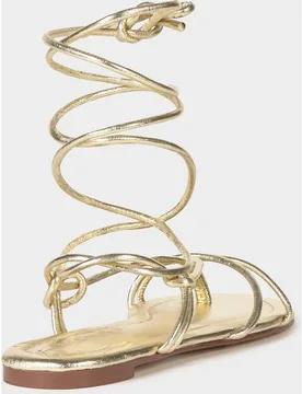 Sandalias planas de mujer de piel con tiras - Brownie - FashionsVida