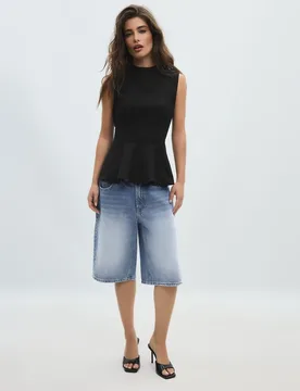 Ärmelloses Top mit Schößchen und Stehkragen Schwarz L - Stradivarius - FashionsVida