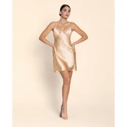 Camisón de tirantes regulables corte en evasé