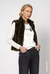 Weste female