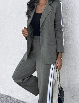Set de 2 piezas con chaqueta de botones con cuello con muesca y cinta deportiva a los lados, emparejada con pantalones con bolsillos, elegante para pr - Shein - FashionsVida
