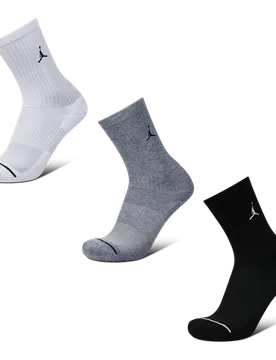 Everyday Cushioned Crew 3 Pack Unisex Socken - Weiß - Größe 35 - 38 White 35 - 38 - Jordan - FashionsVida