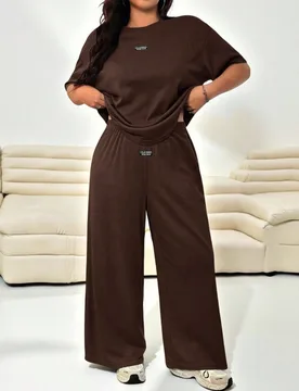 Conjunto de 2 piezas de talla grande con cárdigan de punto texturizado marrón chocolate + pantalones holgados, estilo casual tradicional para estar - Shein - FashionsVida