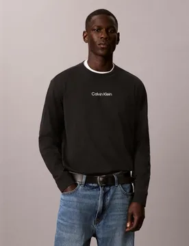Camiseta Hombre manga larga relaxed con logo - Calvin Klein - FashionsVida