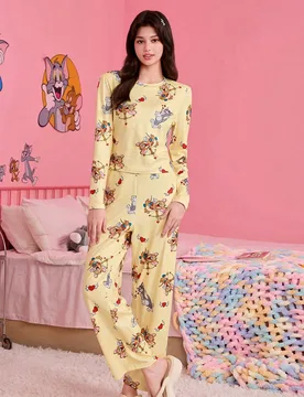 Conjunto de pijama de manga larga y pantalón con estampado integral para mujer, suave y cómodo - Shein - FashionsVida