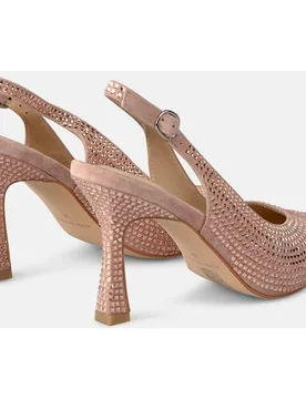 Zapatos de salón de mujer cubierto con pedrería con cierre de hebilla - Alma en Pena - FashionsVida