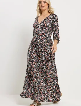 Women's Floral Maxi Wrap Dress in Black Size: 26-28 - Black - Size: 26-28 - Yours - FashionsVida