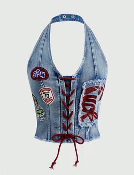 Top corto de mezclilla sexy con estampado gráfico, logo bordado, cuello de ballet y cordón ajustable en la cintura baja, estilo deportivo retro Y2K - Shein - FashionsVida