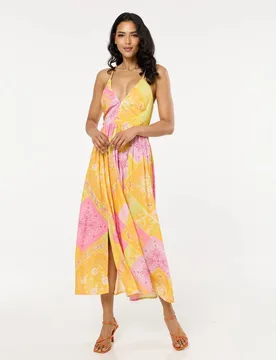 Women's Paisley Print Open Back Maxi Dress Size: 6 - Multicolor - Size: 6 - Liquorish - FashionsVida