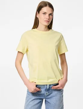 Camiseta básica de manga corta de mujer - Pieces - FashionsVida
