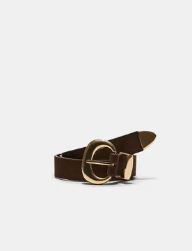 Gürtel mit klobiger Schnalle Braun 80 - Stradivarius - FashionsVida
