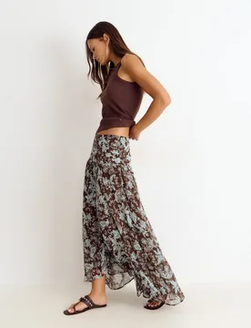 Falda larga con smock y estampado - Brownie - FashionsVida