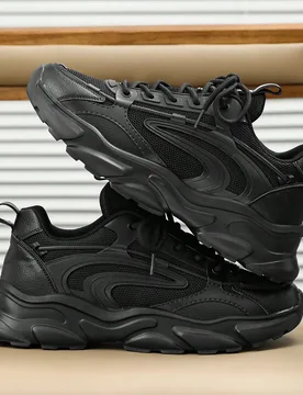 Par Zapatillas deportivas de hombre minimalistas y ligeras de unicolor con diseño de remiendo y cordones delanteros, calzado deportivo versátil EUR4 - Shein - FashionsVida
