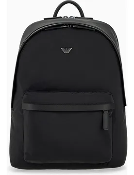 Mochila de hombre en nylon reciclado - Emporio Armani - FashionsVida