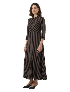 Robe Longue à Manches 3/4 Savanna Chocolate Brown / Black 2XL - Yas - FashionsVida