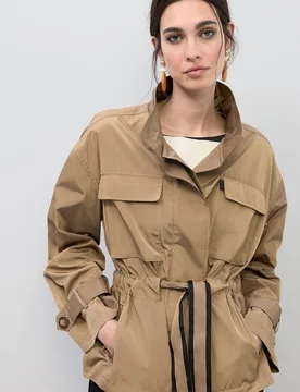 Parka de mujer en tejido técnico impermeable - Lola Casademunt - FashionsVida