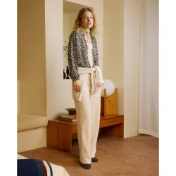 Pantalón de mujer ancho de pana fluida
