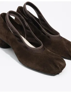 Zapatos de salón de mujer serraje y tricot - Bimba y Lola - FashionsVida