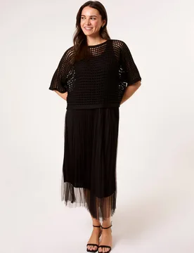 Women's Black Short Sleeve Slip On Round Neck Maxi Dress Size: Small/Medium - Black - Size: S/M - Blue Vanilla - FashionsVida
