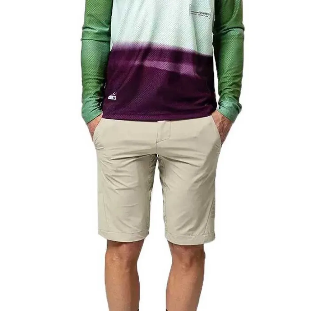 Pantaloni Corti Commuter Abbey - Gobik - FashionsVida