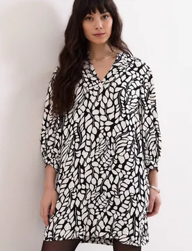 Women's Milicia V-Neck Printed Mini Tunic Dress Size: 20 - Multicolor - Size: 20 - Phase Eight - FashionsVida