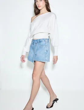 Jeans-Hosenrock in Wickeloptik MITTELBLAUER DENIM-WASHED-LOOK 38 - Stradivarius - FashionsVida